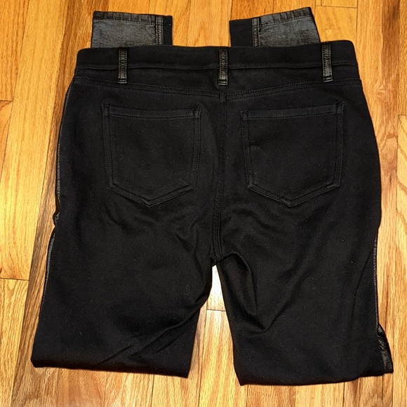 WOMEN’S DKNY PLEATHER FRONT, COTTON STRETCH STYLE JEANS, SIZE: 4 - Picture 4 of 7